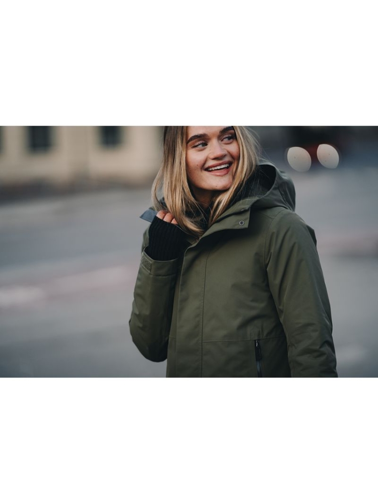 Bergans Bergans Urban Insulated Shell Coat Women 3643-13655 jassen Bergans Urban Insulated Shell Coat Women Dark Green Mud 3643-13655 jassen online bestellen bij Kathmandu Outdoor & Travel