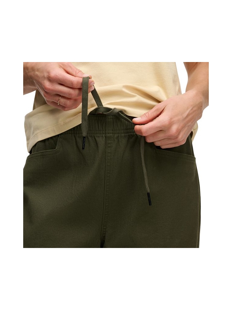 Black Diamond Dirtbag Pants Women's Dark Moss AP750117-3004 broeken online bestellen bij Kathmandu Outdoor & Travel