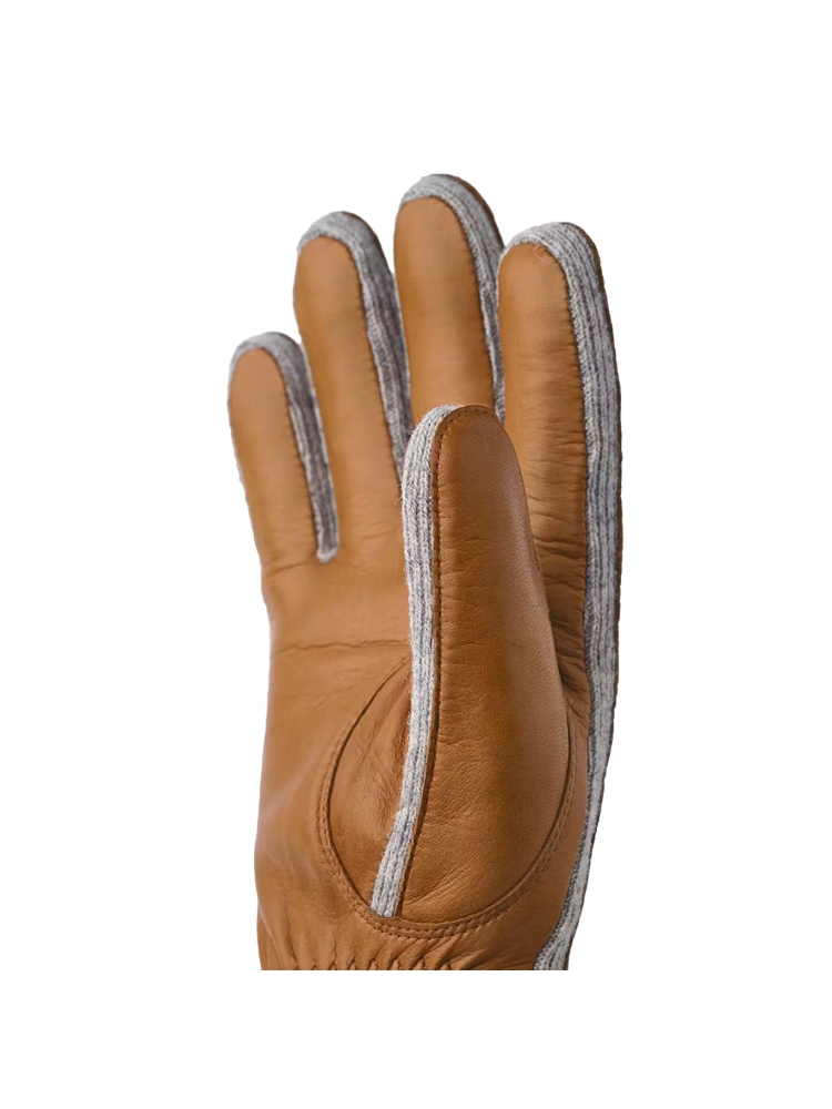 Hestra Hestra Jeanne 14860-710 kleding accessoires Hestra Jeanne Cork 14860-710 kleding accessoires online bestellen bij Kathmandu Outdoor & Travel