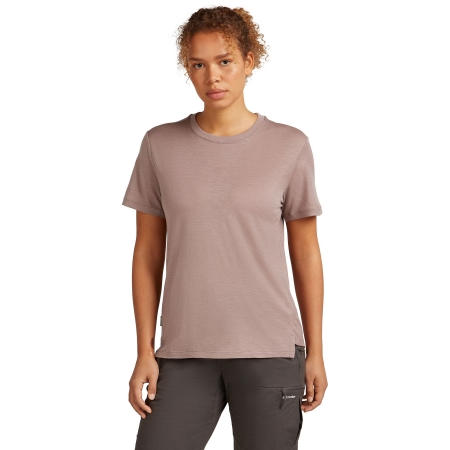 Icebreaker Mer 150 Tech Lite III SS Relaxed Tee Women's Summit Icebreaker Mer 150 Tech Lite III SS Relaxed Tee Women's Summit