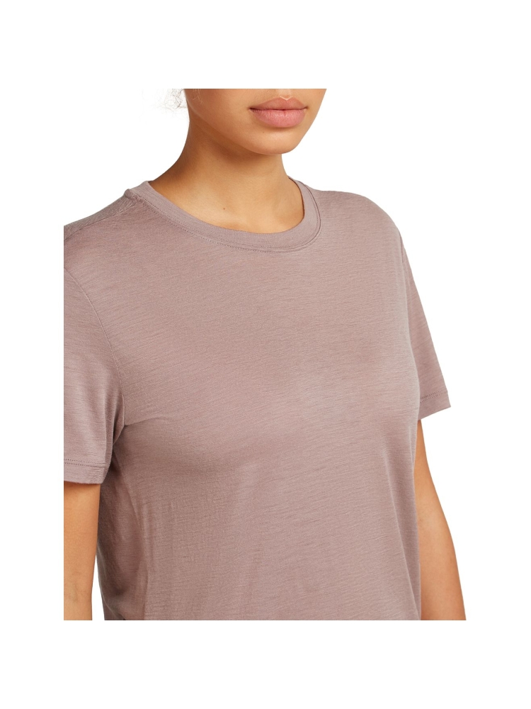 Icebreaker Icebreaker Mer 150 Tech Lite III SS Relaxed Tee Women's 0A56XZ-0GV1 shirts en tops Icebreaker Mer 150 Tech Lite III SS Relaxed Tee Women's Summit 0A56XZ-0GV1 shirts en tops online bestellen bij Kathmandu Outdoor & Travel