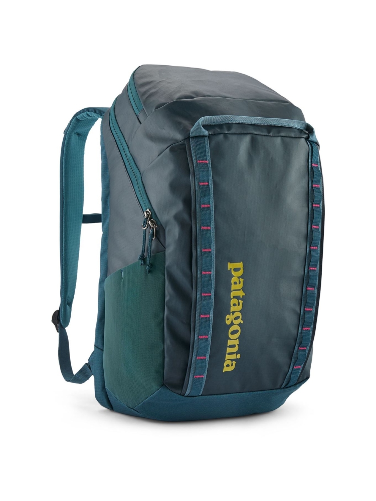 Patagonia Patagonia Black Hole Pack 32L 49302-TLMP-ALL dagrugzakken Patagonia Black Hole Pack 32L Tidal Teal w/Luminous Pink 49302-TLMP-ALL dagrugzakken online bestellen bij Kathmandu Outdoor & Travel