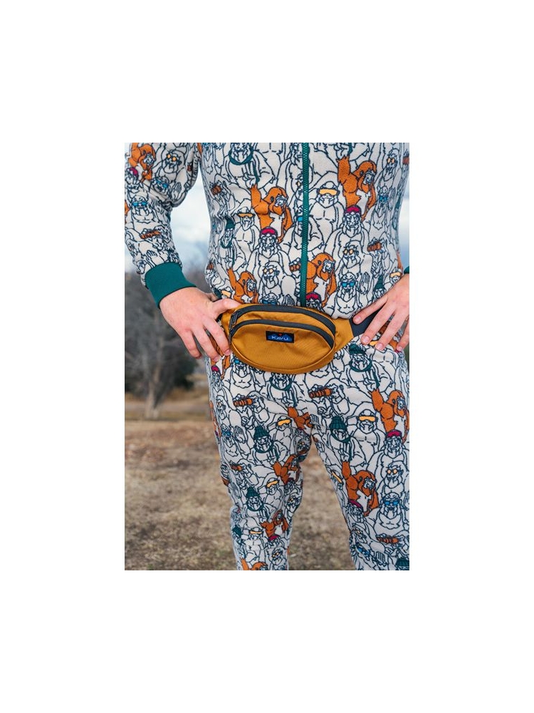 Kavu Kavu Spectator 9065-1884 tassen Kavu Spectator Dune 9065-1884 tassen online bestellen bij Kathmandu Outdoor & Travel