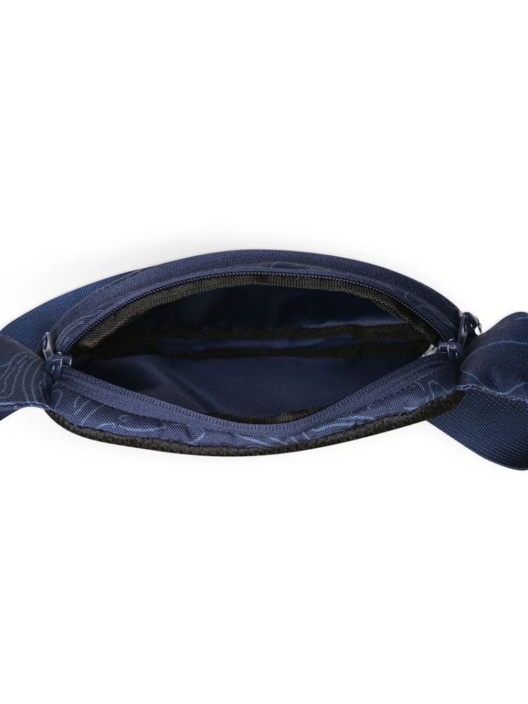 Kavu Kavu Spectator 9065-2649 tassen Kavu Spectator Navy Topo 9065-2649 tassen online bestellen bij Kathmandu Outdoor & Travel