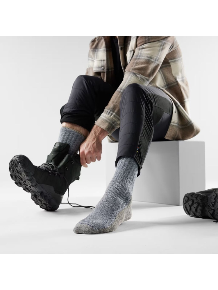 Smartwool Smartwool Mountaineer Classic Edition Max Cushion Classic Hi SW002941B251 sokken Smartwool Mountaineer Classic Edition Max Cushion Classic Hi Alpine Blue SW002941B251 sokken online bestellen bij Kathmandu Outdoor & Travel