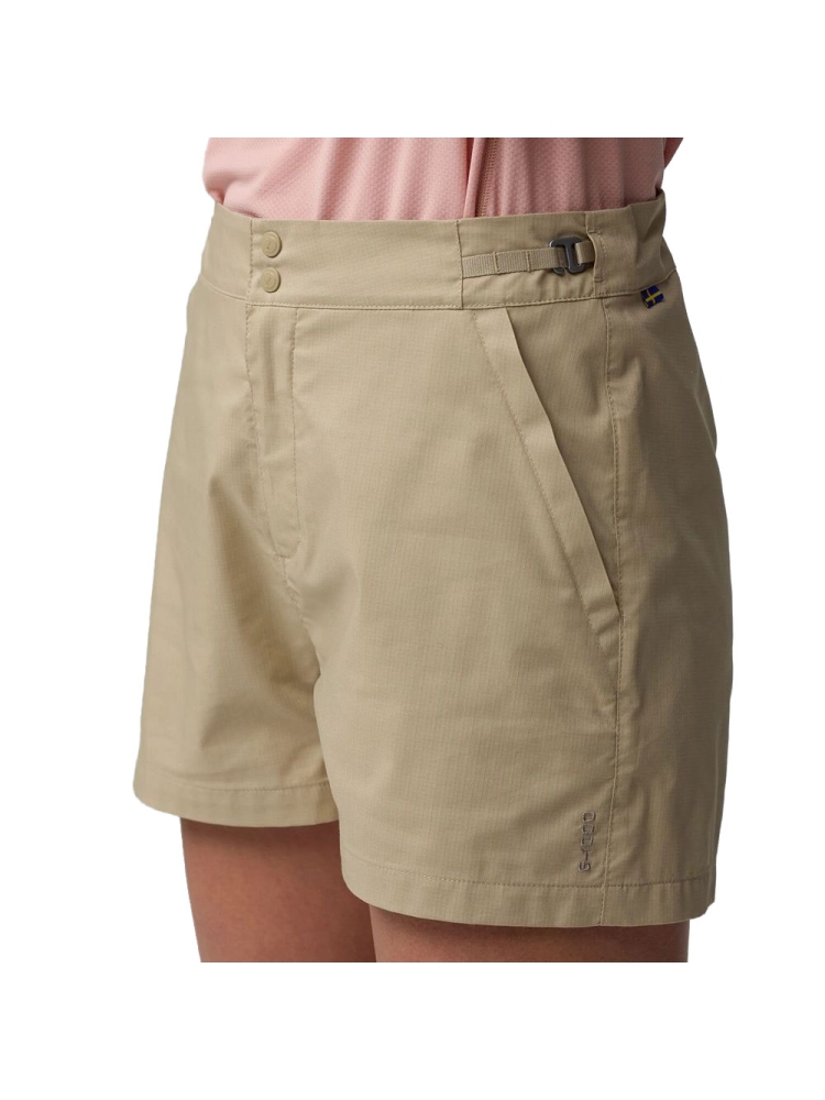 Fjällräven Abisko Hike Shorts Women's Fossil 14200178-118 broeken online bestellen bij Kathmandu Outdoor & Travel