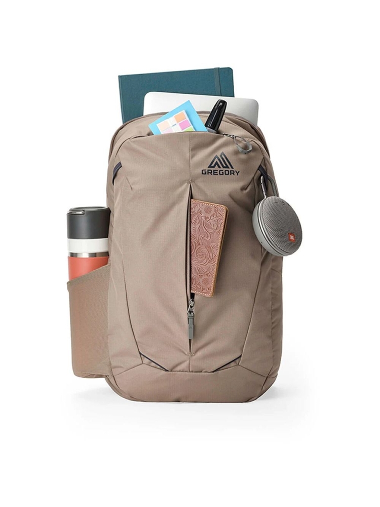 Gregory Retna 25 Mirage Tan 150948-A269 dagrugzakken online bestellen bij Kathmandu Outdoor & Travel