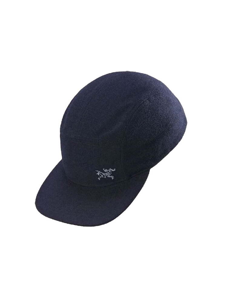 Arc'teryx Arc'teryx Wool Calidum 5 Panel Hat 7194-001280 kleding accessoires Arc'teryx Wool Calidum 5 Panel Hat Black Sapphire 7194-001280 kleding accessoires online bestellen bij Kathmandu Outdoor & Travel