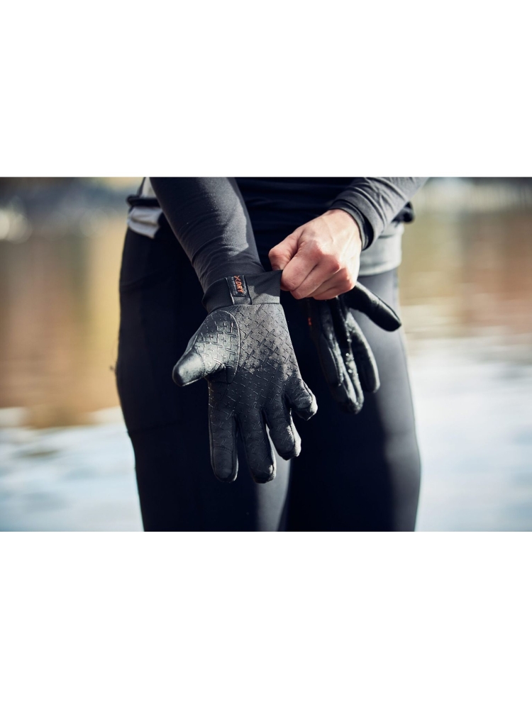 extremities CONTACT INSULATED W/P POWERLINER GLOVE RECYCLED Black 22CIWPR-Black kleding accessoires online bestellen bij Kathmandu Outdoor & Travel