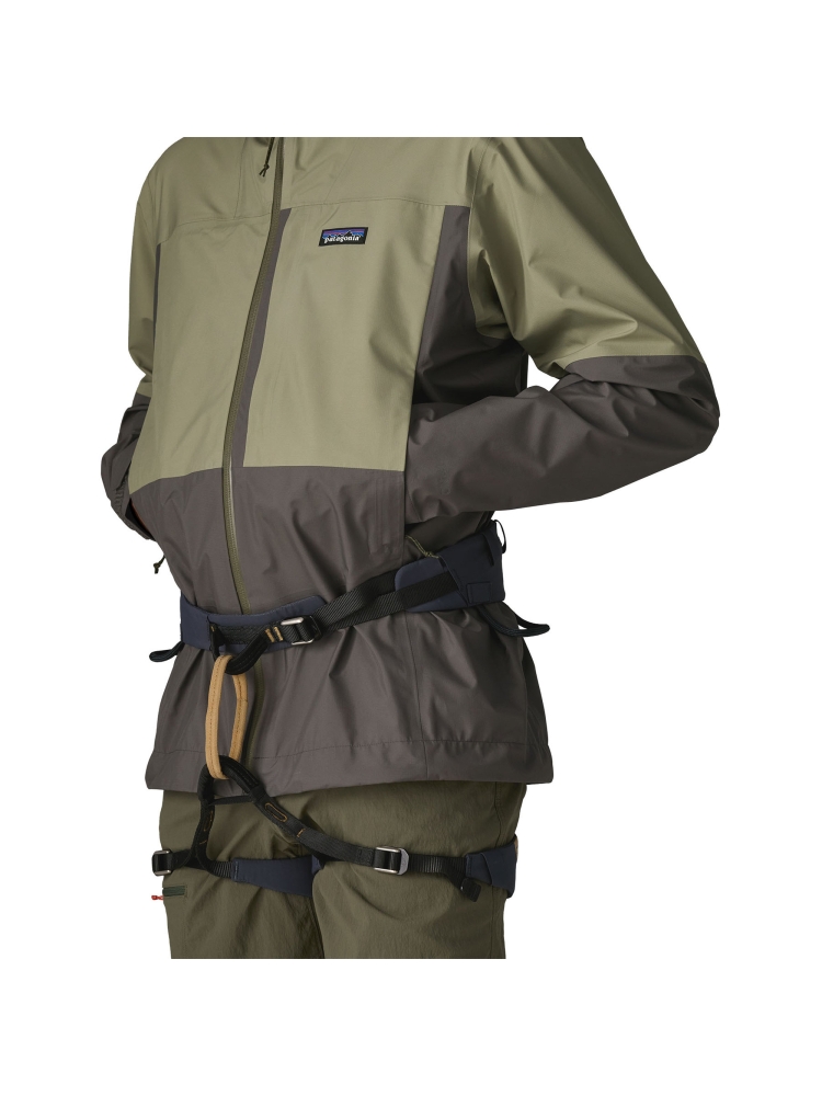 Patagonia Boulder Fork Rain Jkt Forge Grey w/River Rock Green 85140-FGRV jassen online bestellen bij Kathmandu Outdoor & Travel
