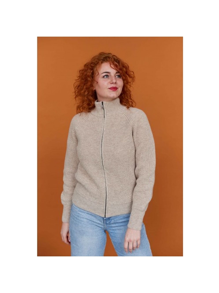 Blue Loop Originals Blue Loop Originals Essential Nautic Cardigan Women's NCA004-24-B113 fleeces en truien Blue Loop Originals Essential Nautic Cardigan Women's Light Beige NCA004-24-B113 fleeces en truien online bestellen bij Kathmandu Outdoor & Travel