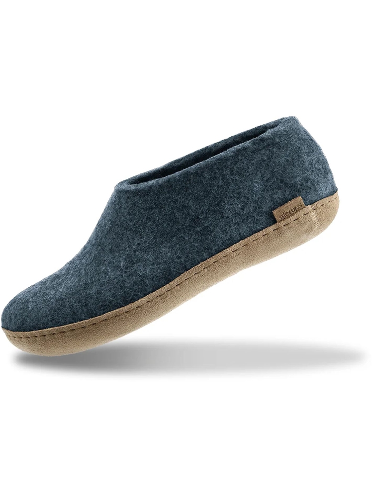 Glerups Glerups Shoe Leather A-10-Denim pantoffels en huissokken Glerups Shoe Leather Denim A-10-Denim pantoffels en huissokken online bestellen bij Kathmandu Outdoor & Travel