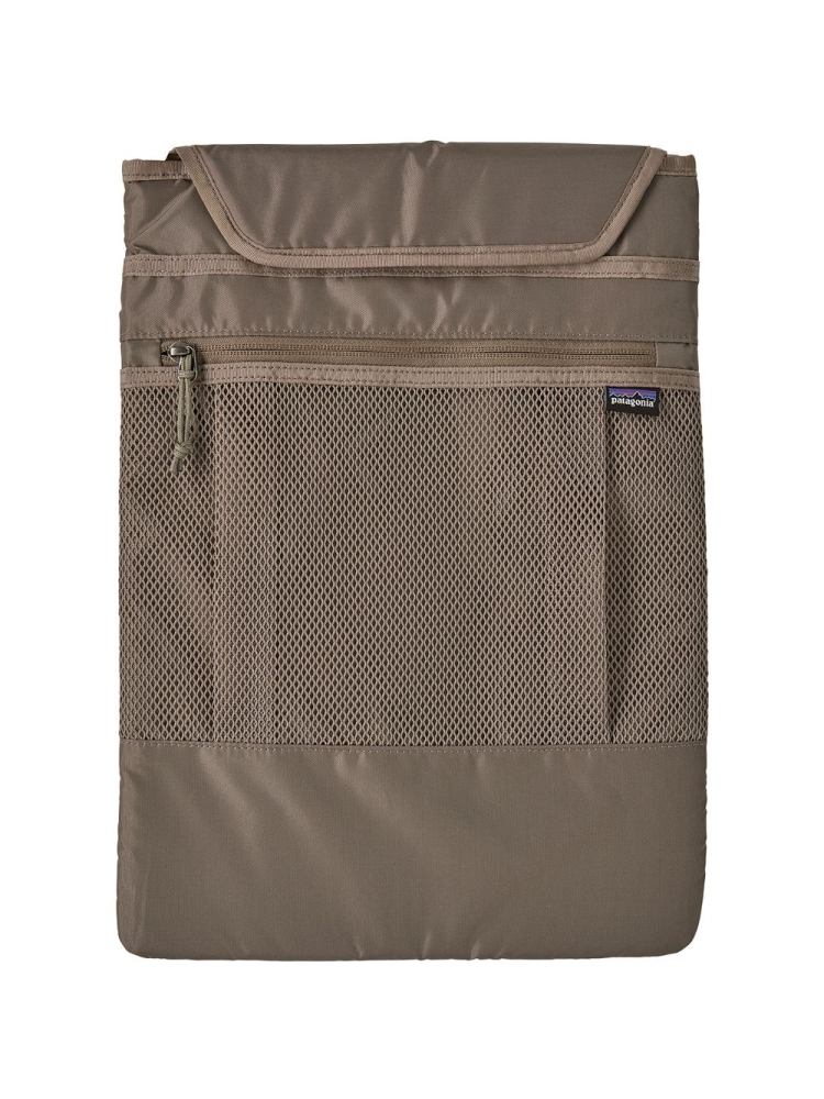 Patagonia Patagonia Refugio Day Pack 26L 47913-SPWI dagrugzakken Patagonia Refugio Day Pack 26L Splashing Seas: Wing Grey 47913-SPWI dagrugzakken online bestellen bij Kathmandu Outdoor & Travel